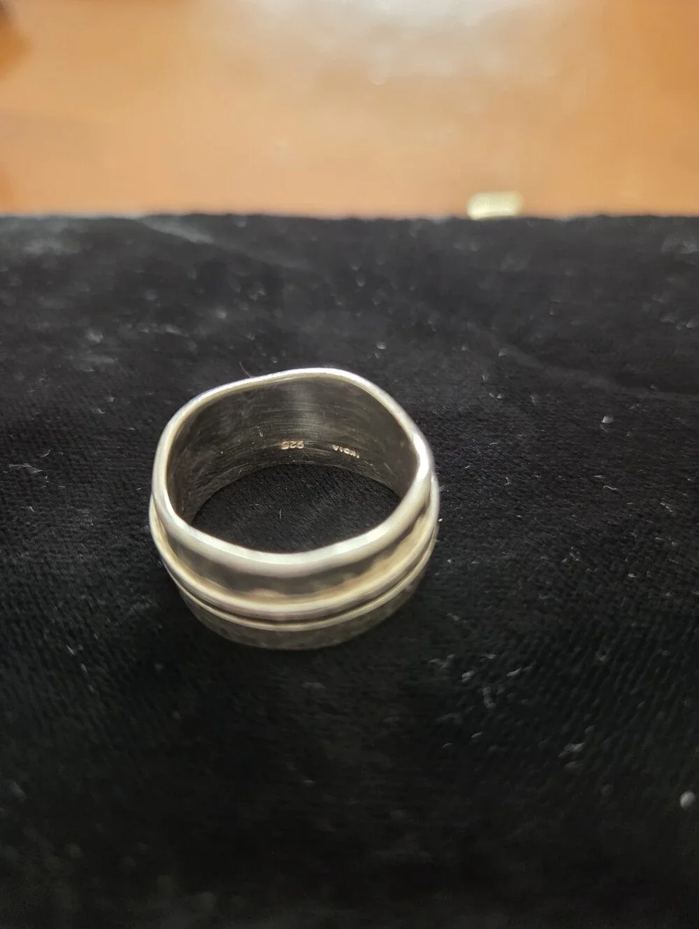Sterling Silver Hammered Spinner Ring Size 9